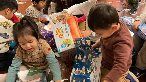 Campanya de la Fundació Pere Tarrés per recaptar joguines i impulsar programes educatius per a infants en situació vulnerable aquest Nadal
