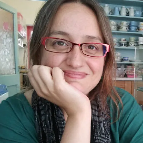 Maria Elias Navarro