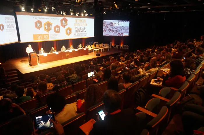 Intervenir amb les famílies, clau per l'acció social