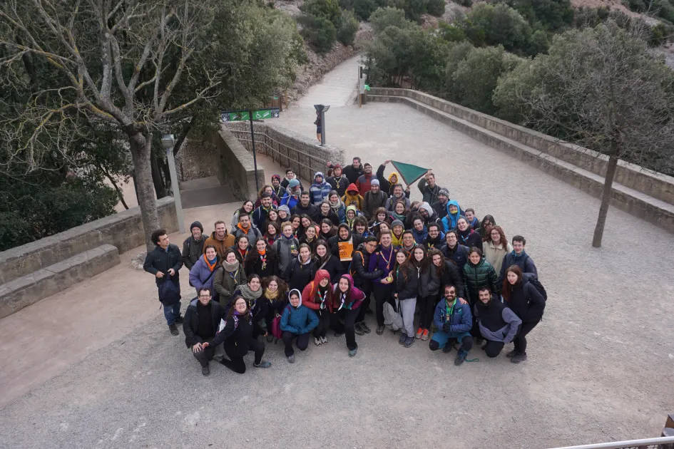 Els centres d’esplai de la Fundació Pere Tarrés es reuneixen a Montserrat per potenciar l’espiritualitat a les activitats de lleure educatiu