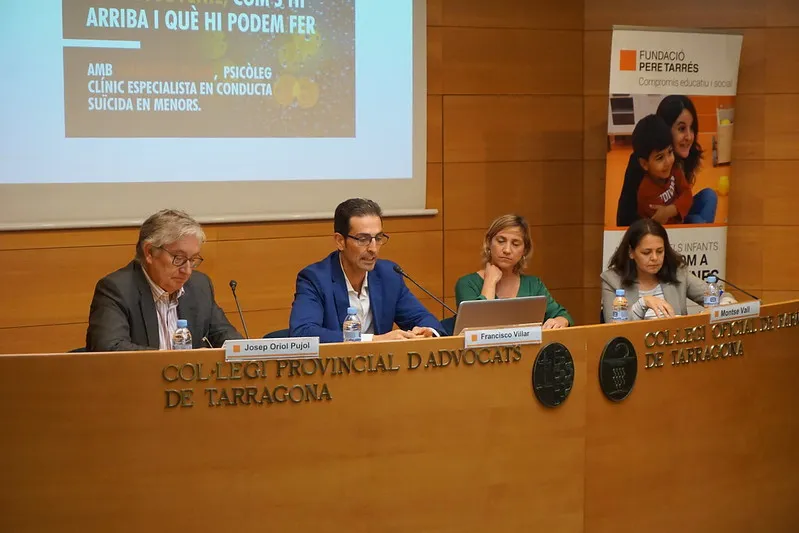  El psicòleg Francisco Villar parla a Tarragona sobre com detectar i prevenir conductes suïcides a les aules