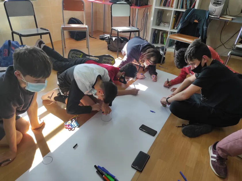 Avançant cap a un model innovador per prevenir la institucionalització de la infància